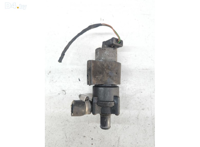 Насос антифриза дополнительный к Mercedes VitoW638 undefined г.