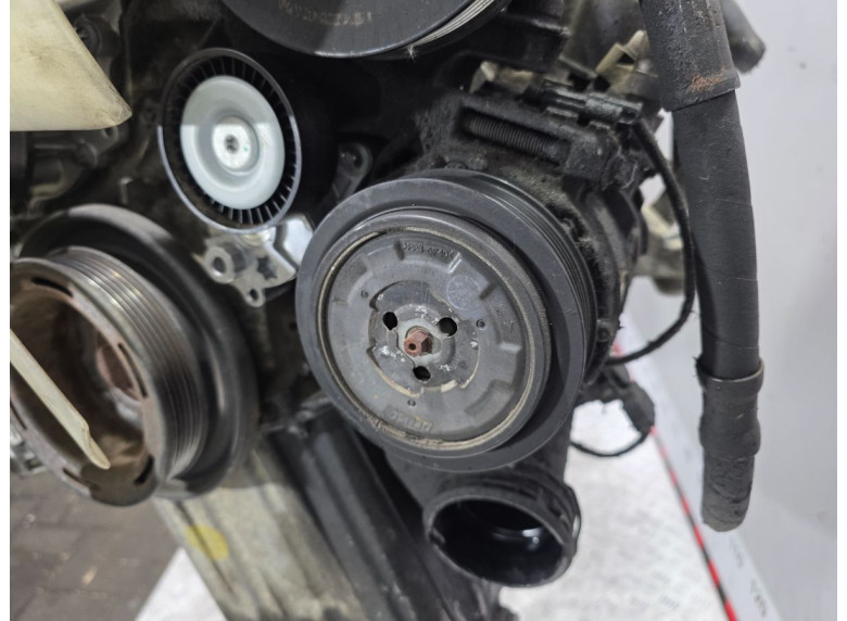 Компрессор кондиционера к Mercedes Vito W639, 2006г.