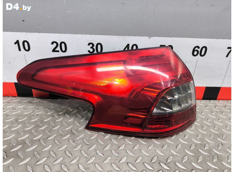 Фонарь задний левый к Citroen C5 undefined г.