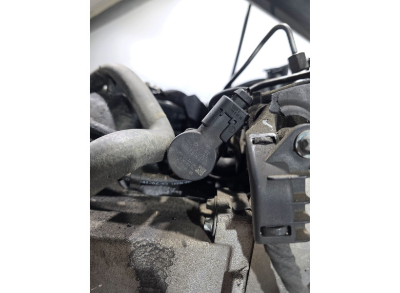 Регулятор давления топлива к Mercedes Sprinter, 2007г.