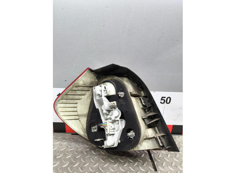 Фонарь задний правый к Фонарь задний правый к BMW 1E87/E81/E82/E88 undefined г. 1 E87/E81/E82/E88