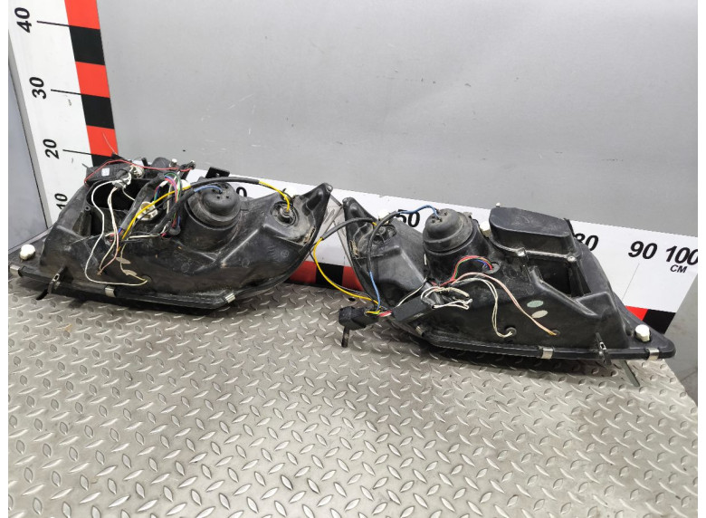 Фара передняя (комплект) к BMW 3 E90/E91/E92/E93, 2005г.