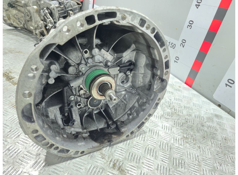 КПП механическая (МКПП) к Mercedes C W204, 2012г.
