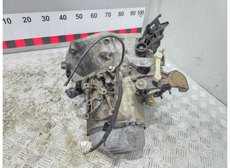 КПП механическая (МКПП) к Peugeot 208, 2011г.