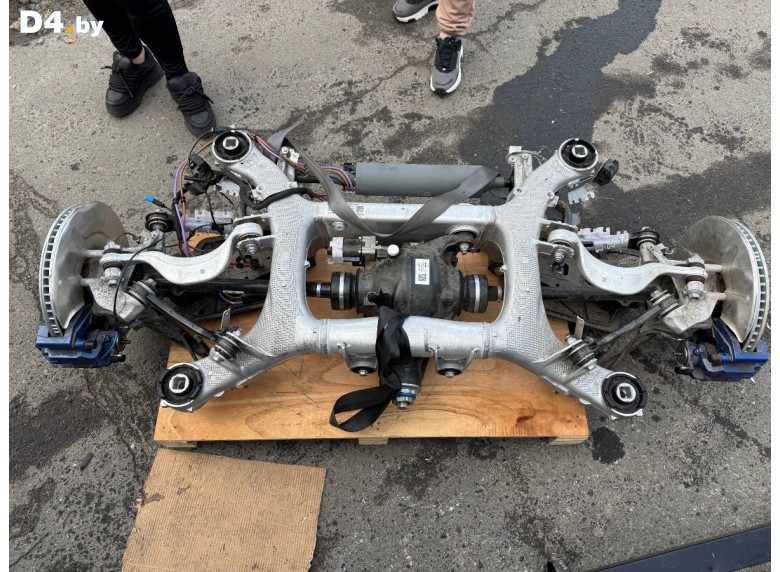 Стабилизатор подвески (поперечной устойчивости) задний к BMW XMG09 undefined г.