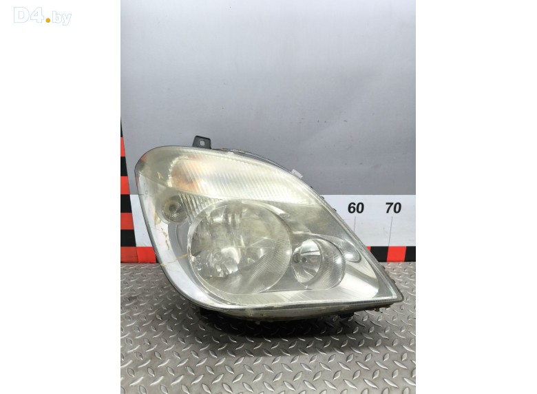 Фара правая к Mercedes Sprinter undefined г.