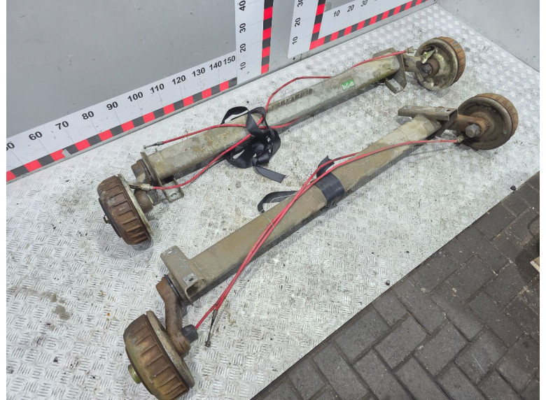 Балка подвески задняя к Schwarzmueller Полуприцеп, 2015г.