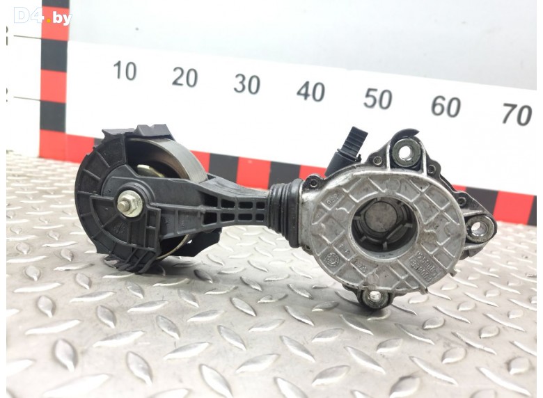 Натяжитель ремня генератора к Peugeot 308 undefined г.