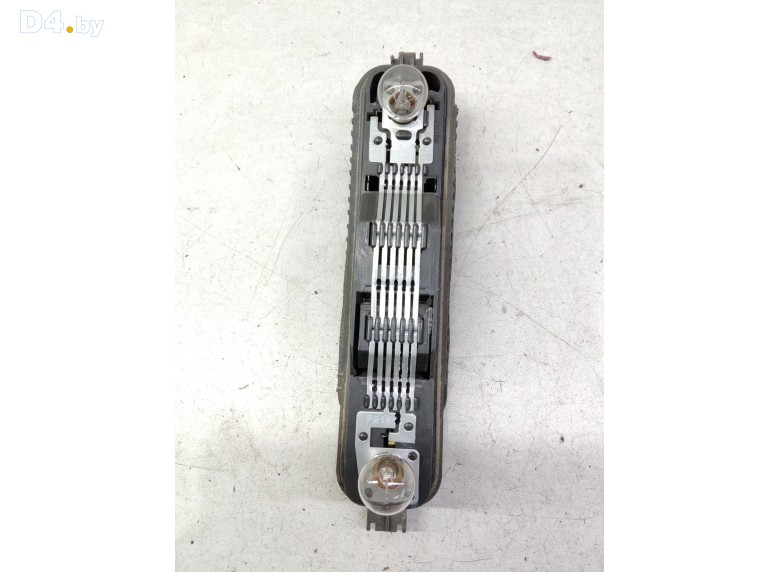 Панель (плата) фонаря заднего правого к Opel Vivaro undefined г.