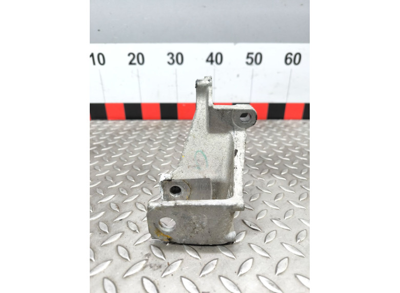 Кронштейн КПП к Renault Megane, 2020г.