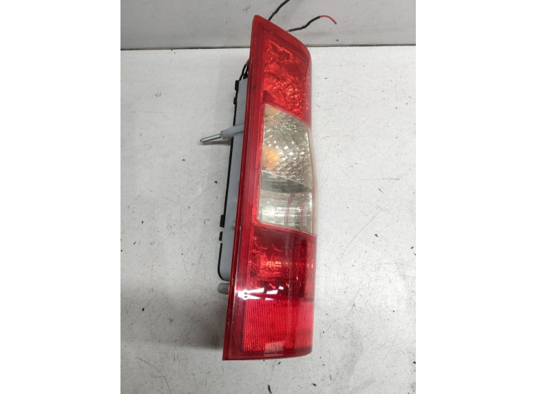 Фонарь задний правый к Ford Transit
