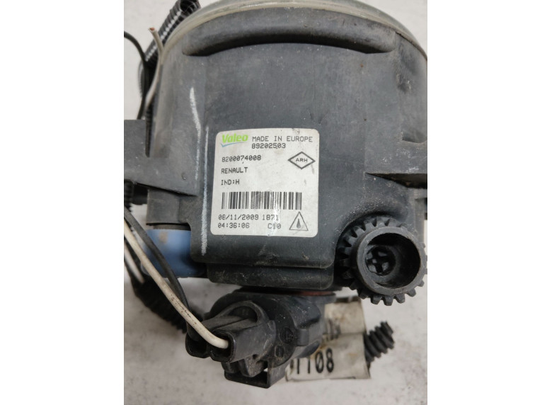 Фара противотуманная правая к Dacia Sandero, 2009г.