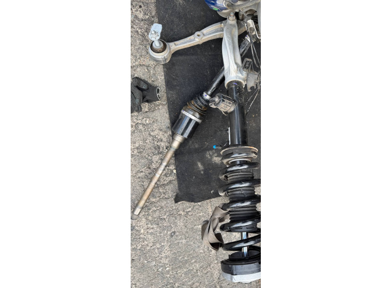 Полуось передняя правая (приводной вал, ШРУС) к BMW XM G09, 2024г.