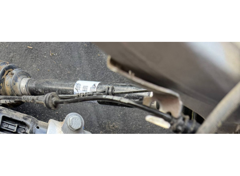 Полуось передняя левая (приводной вал, ШРУС) к BMW XM G09, 2024г.