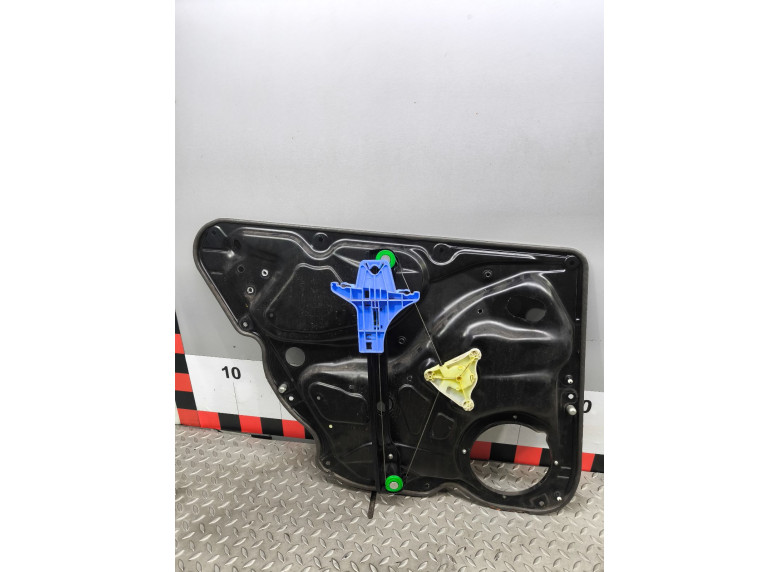 Стеклоподъемник электрический задний правый к Volkswagen Passat, 2008г.