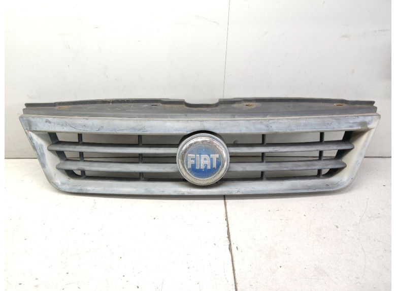 Решетка радиатора к Fiat Ducato, 2002г.
