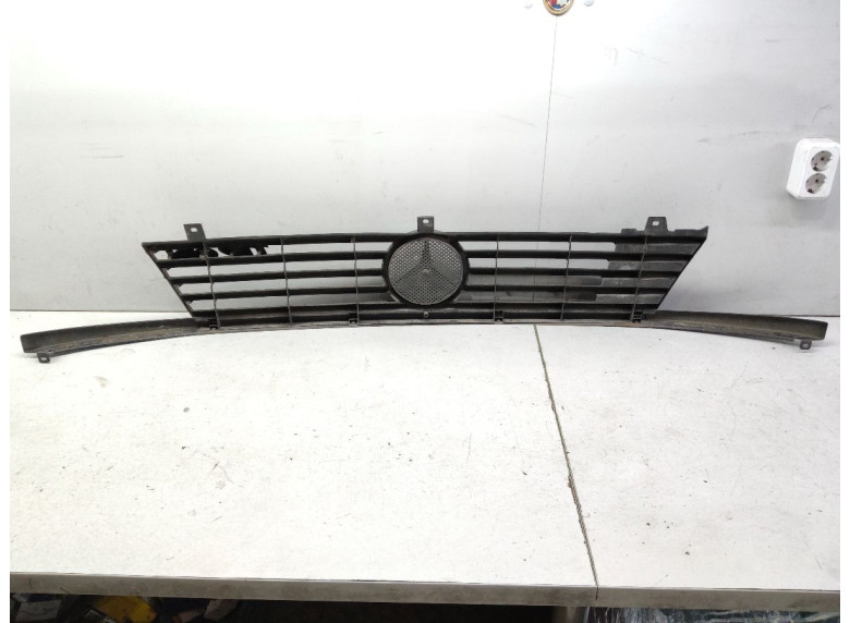 Решетка радиатора к Решетка радиатора к Mercedes Vito undefined г. Vito