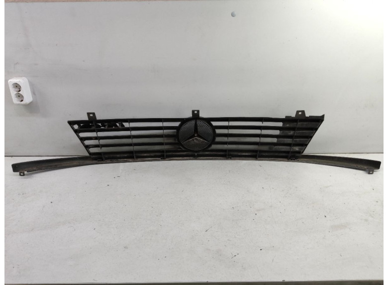 Решетка радиатора к Решетка радиатора к Mercedes Vito undefined г. Vito