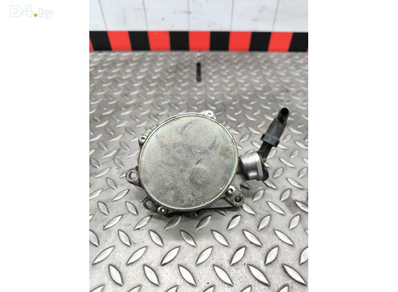 Насос вакуумный к Peugeot 207 undefined г.