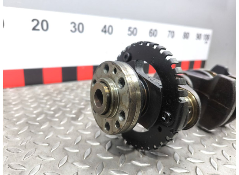 Коленвал к Коленвал к Nissan Tiida undefined г. Tiida