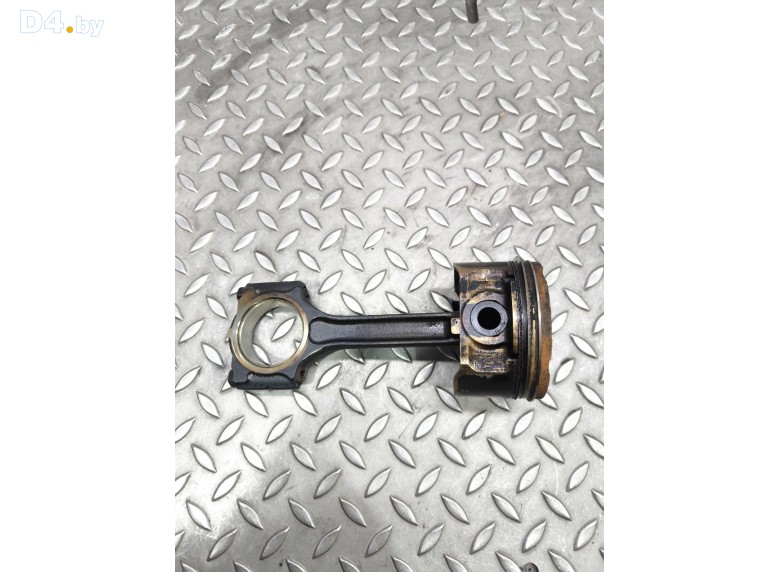 Поршень к Nissan Tiida undefined г.