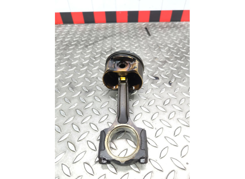 Поршень к Поршень к Nissan Tiida undefined г. Tiida