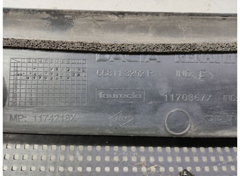 Дождевик к Дождевик к Dacia Logan undefined г. Sandero