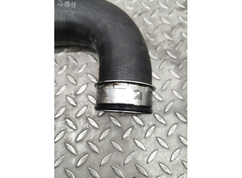 Патрубок интеркулера к Volkswagen Golf, 2005г.