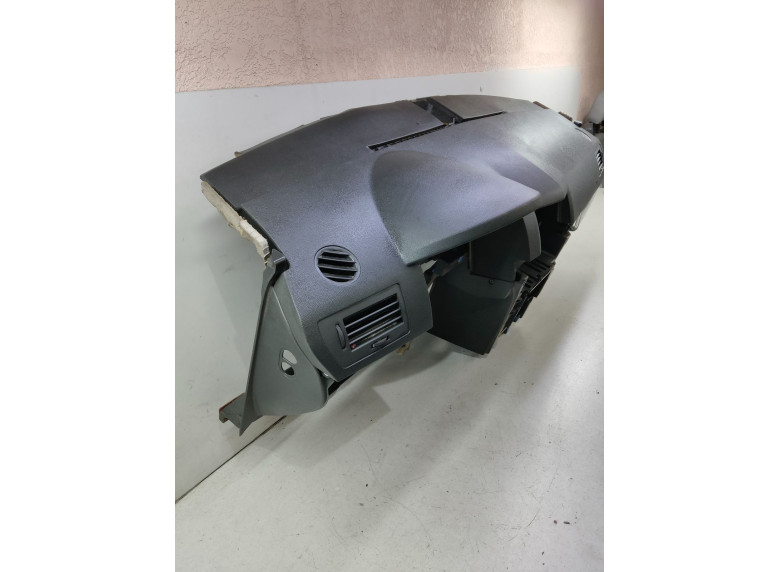 Панель передняя салона (торпедо) к Opel Astra, 2007г.