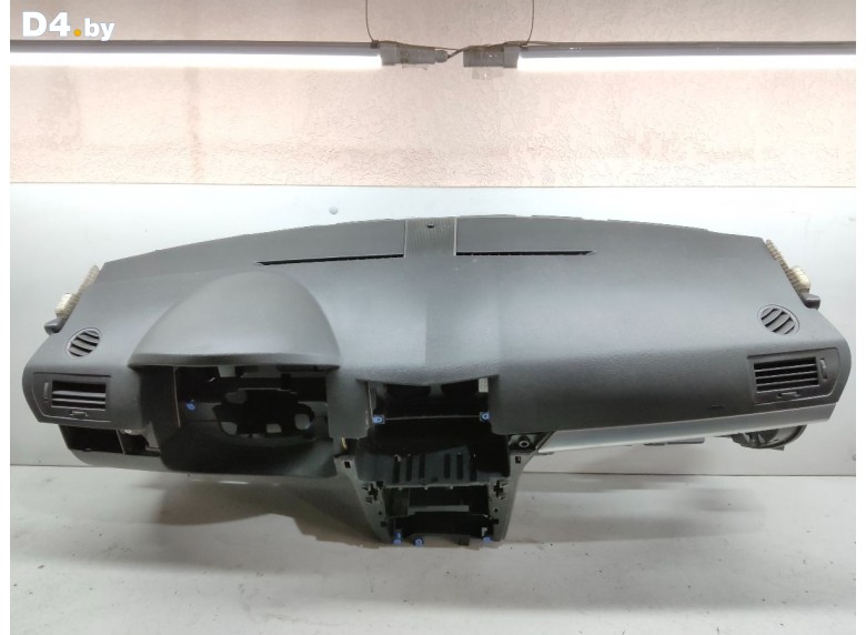 Панель передняя салона (торпедо) к Opel Astra undefined г.