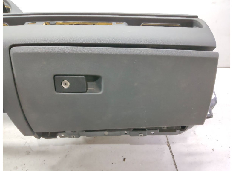 Бардачок к Volvo S80, 2011г.