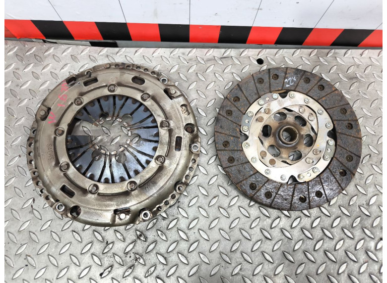 Комплект сцепления к Volkswagen Golf, 2009г.