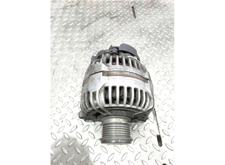 Генератор к Volkswagen Passat, 2007г.