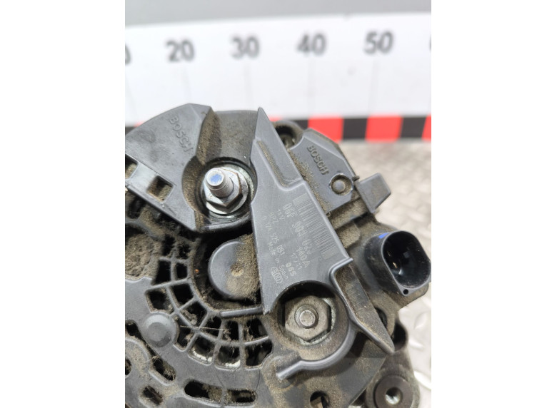 Генератор к Volkswagen Passat, 2007г.