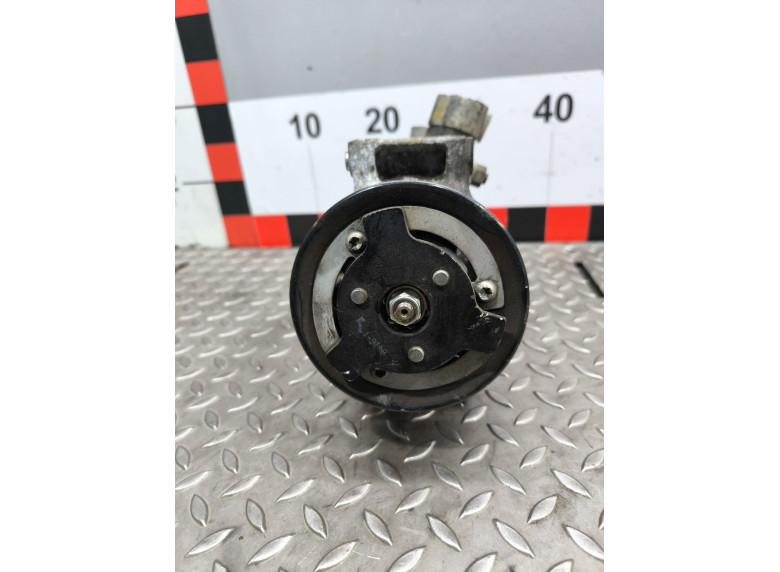 Компрессор кондиционера к Volkswagen Passat, 2007г.