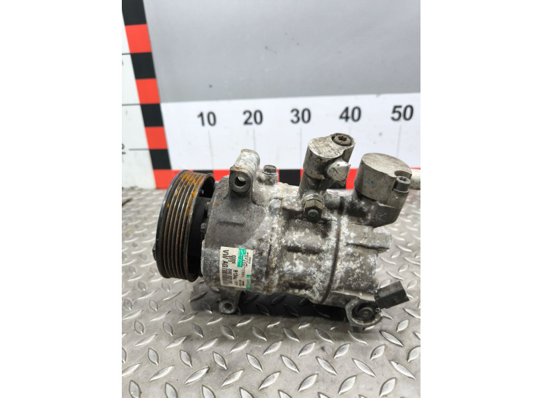 Компрессор кондиционера к Volkswagen Passat, 2007г.