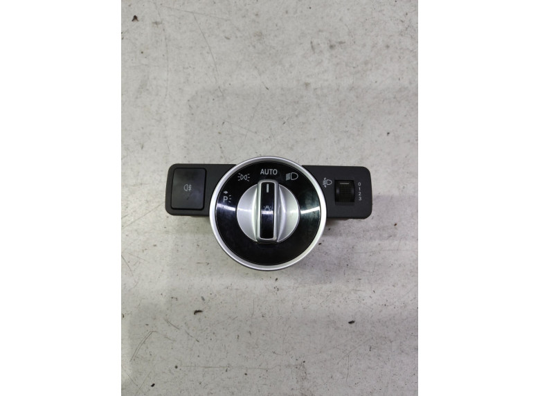 Переключатель света к Mercedes C W204, 2012г.