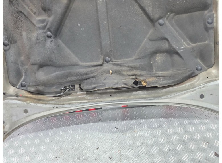 Капот к Капот к Toyota Avensis undefined г. Avensis