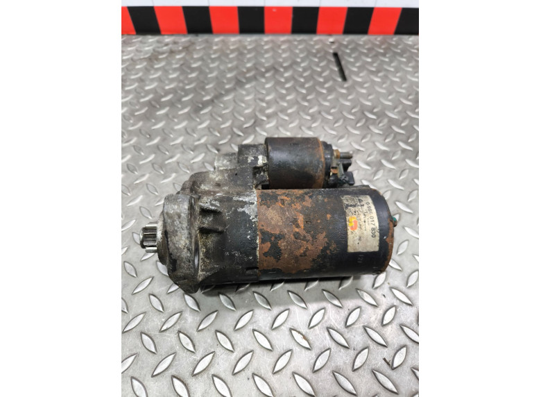 Стартер к Volkswagen Golf, 2001г.