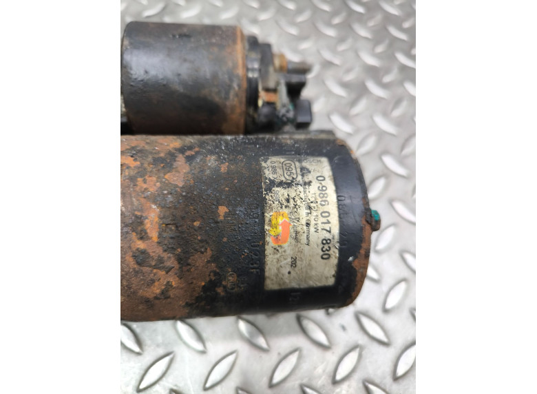 Стартер к Volkswagen Golf, 2001г.