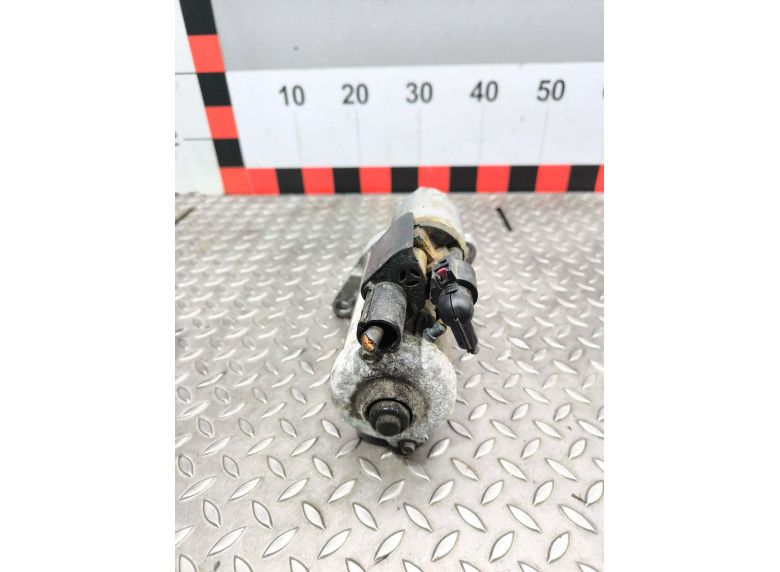 Стартер к Volkswagen Golf, 2010г.