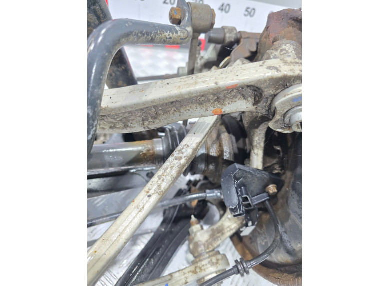 Полуось задняя (приводной вал, ШРУС) к Mercedes C W204, 2011г.