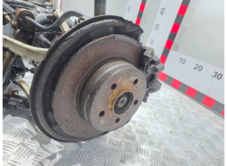 Ступица задняя левая к Mercedes C W204, 2011г.