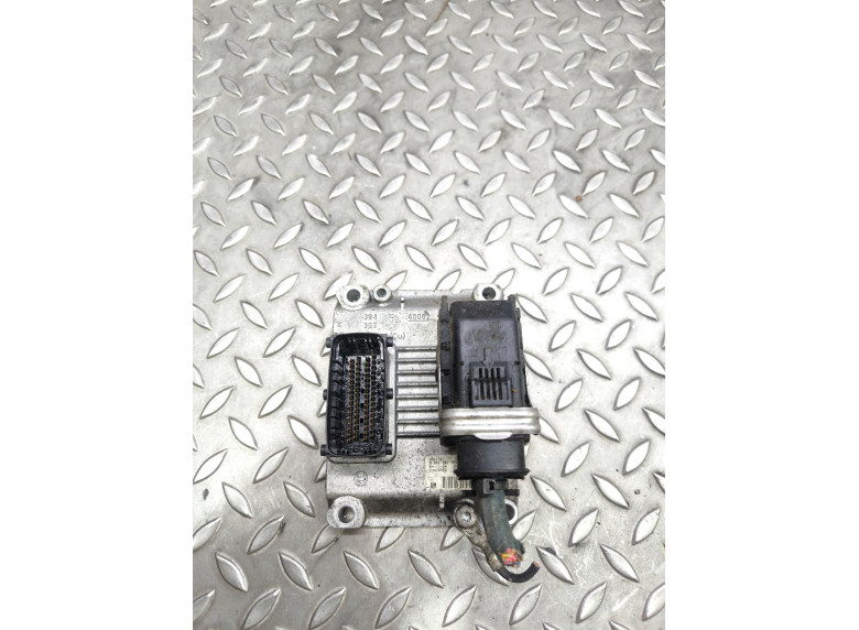 Блок управления двигателем к Opel Astra, 2005г.