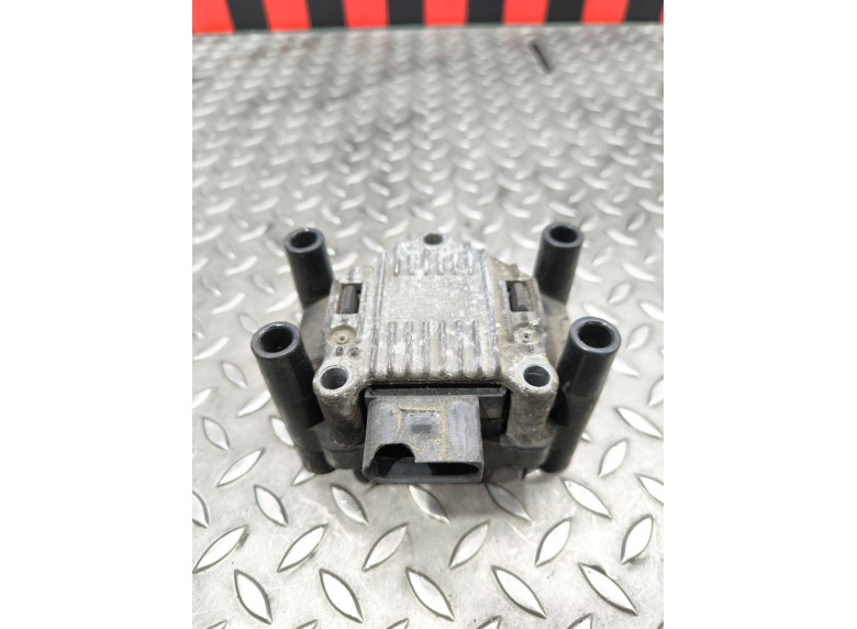 Катушка зажигания к Volkswagen Golf, 2000г.