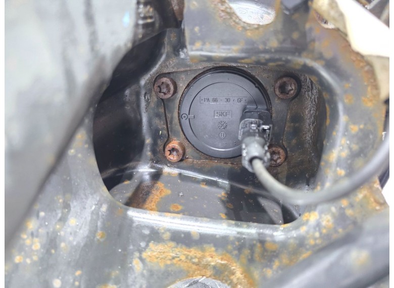 Ступица задняя правая к Ford Mondeo