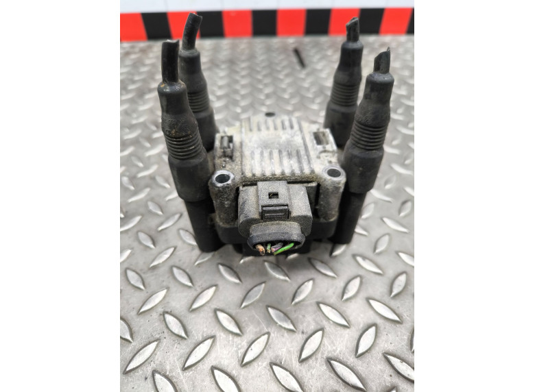 Катушка зажигания к Volkswagen Golf, 2001г.