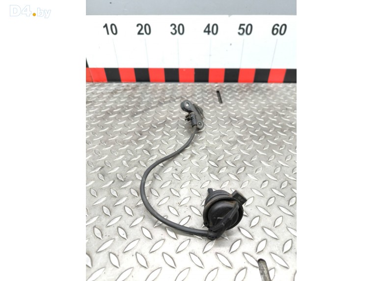 Датчик заднего хода (лягушка) к Volkswagen Passat undefined г.