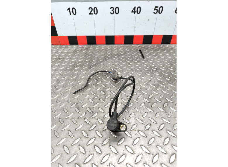 Датчик коленвала к Volkswagen Golf, 1999г.