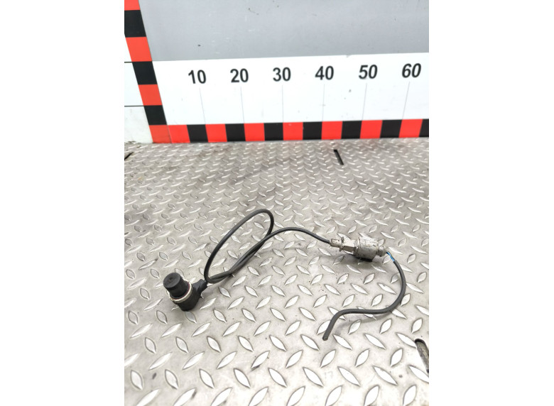 Датчик коленвала к Volkswagen Golf, 1999г.